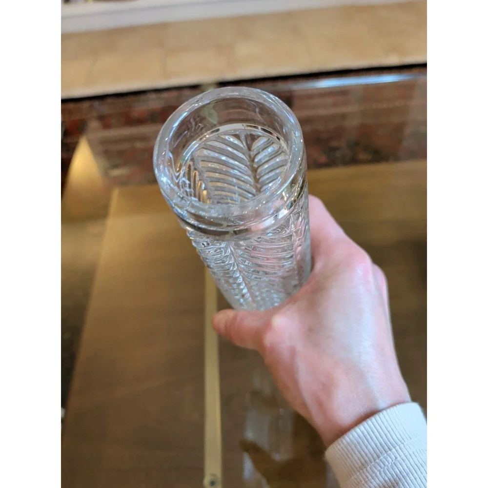 Crystal Ralph Lauren Herringbone Bud Vase, Excellent Condition, 7.5